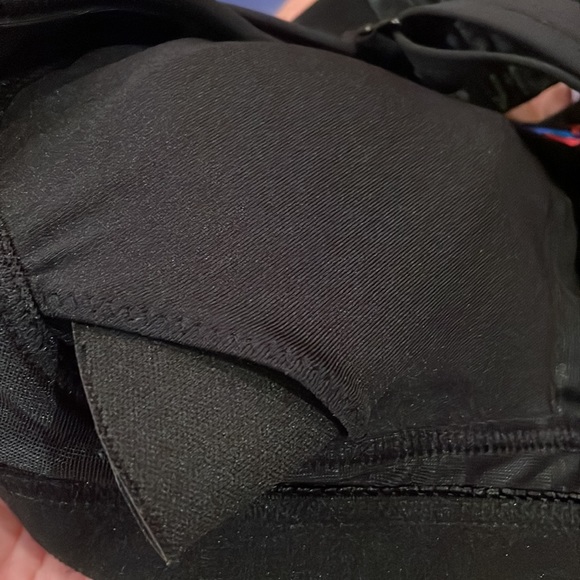 TYR Women’s Lily Bikini Swim Top Carnivale Multi-Colored Print Size 8 - Picture 10 of 10